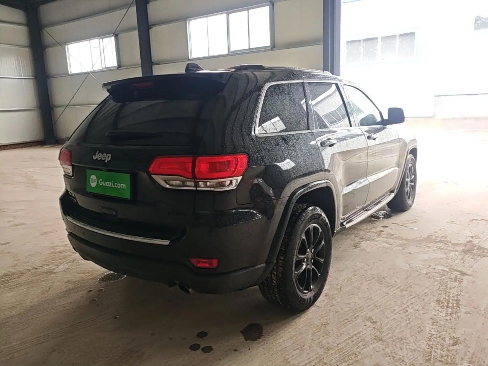 Jeep Grand Cherokee 2015 3.0TD Diesel Comfort Navigation Edition — миниатюра 6