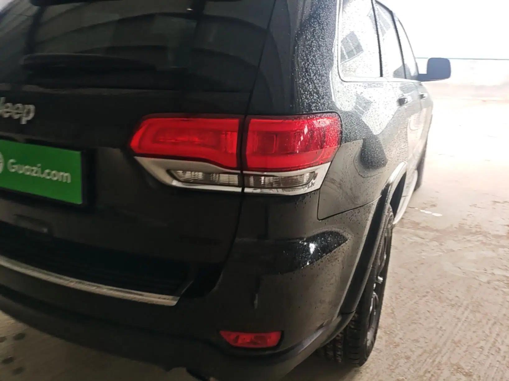 Jeep Grand Cherokee 2015 3.0TD Diesel Comfort Navigation Edition — миниатюра 9