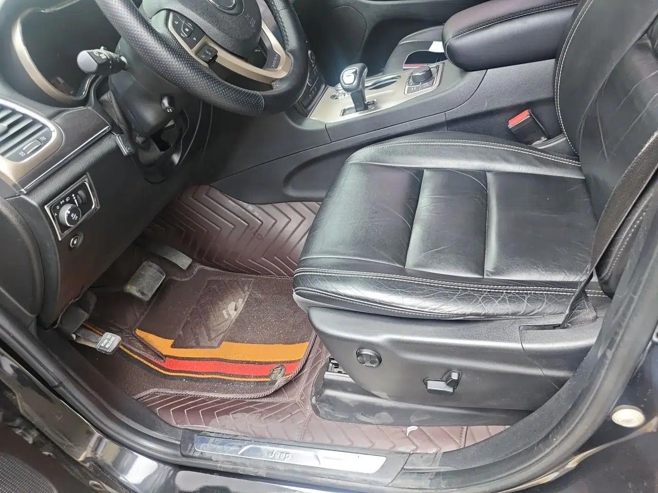 Jeep Grand Cherokee Jeep Grand Cherokee 2014, 3.0-liter U.S. spec, 5 seats (diesel), automatic — миниатюра 15