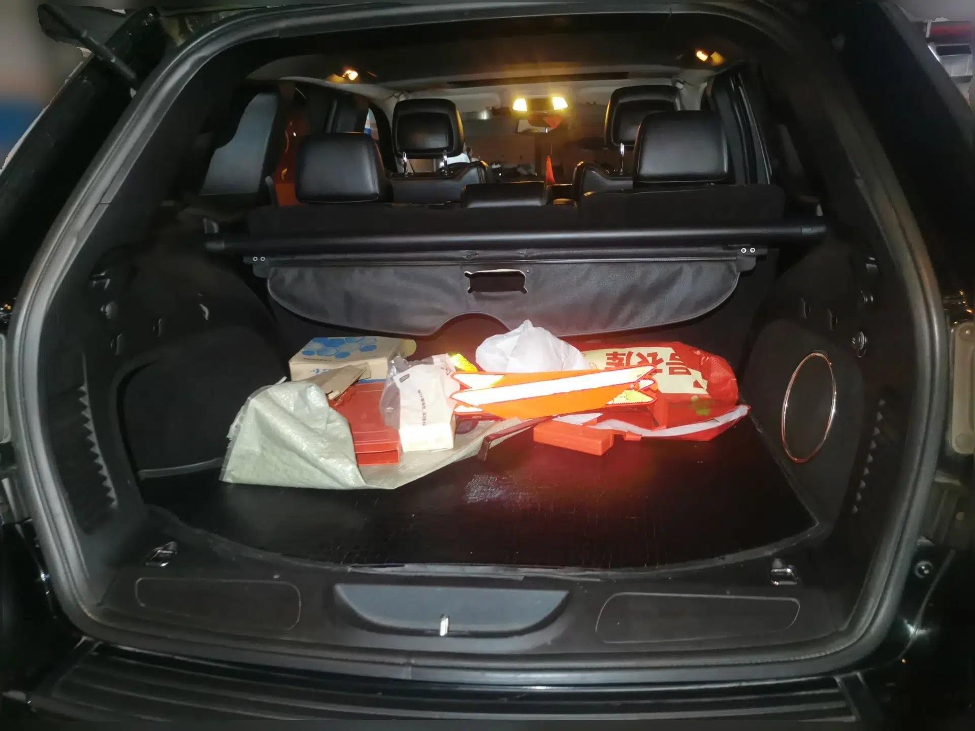 Jeep Grand Cherokee 2013 3.6L Comfort Edition — миниатюра 19