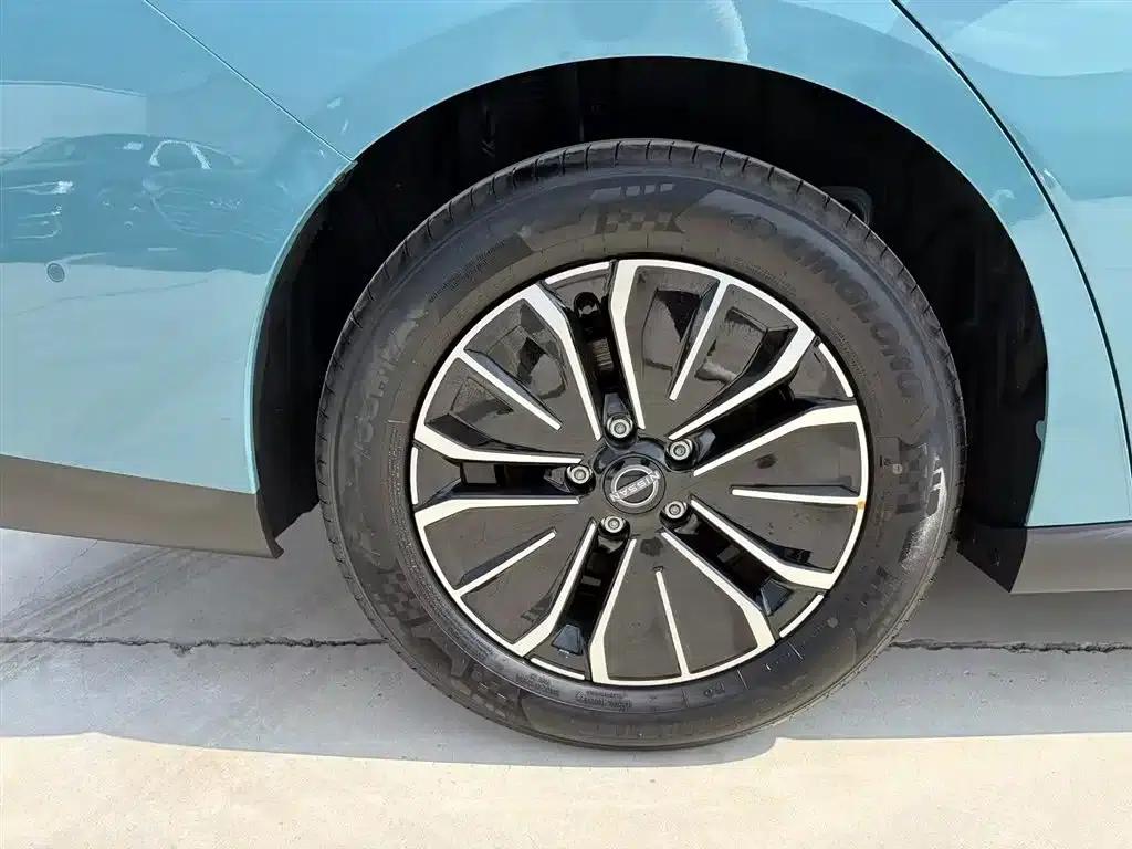 Nissan N6 2026 180 Max+ — миниатюра 19