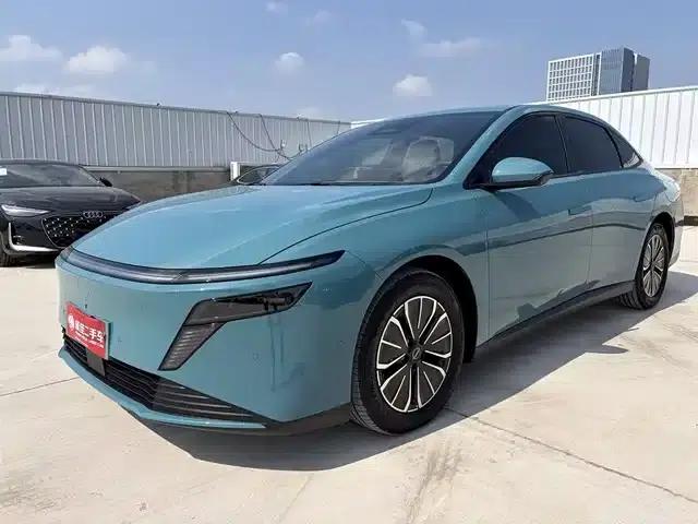 Nissan N6 2026 180 Max+