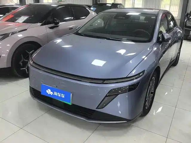 Nissan N6 2026 180 Max