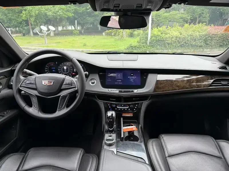 2019 Cadillac CT6 28T Luxury — миниатюра 12