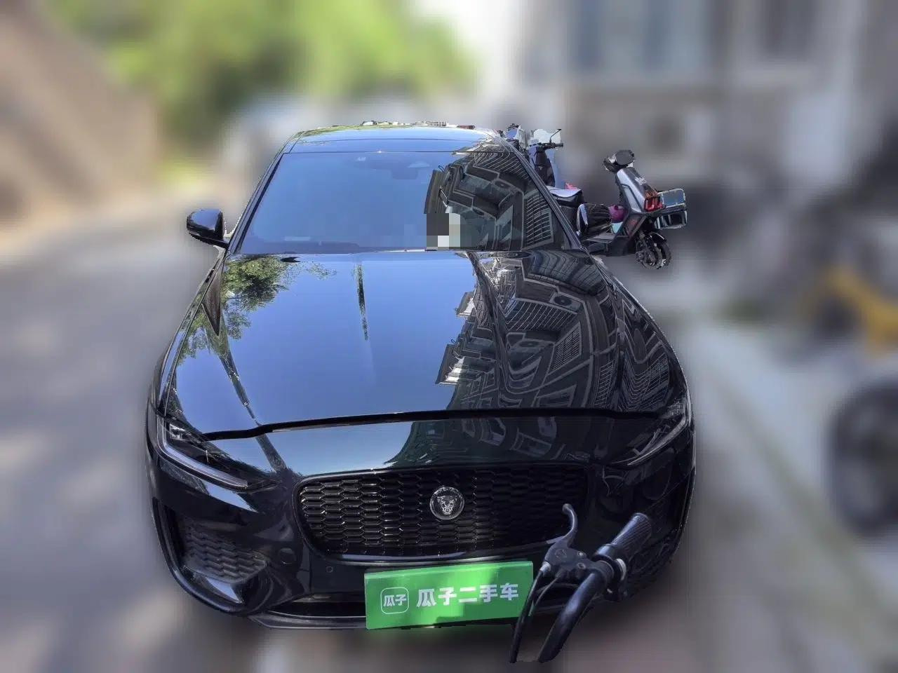 Jaguar XEL 2024 2.0T 250 PS R-DYNAMIC S Ebony Black Sport Edition — миниатюра 2