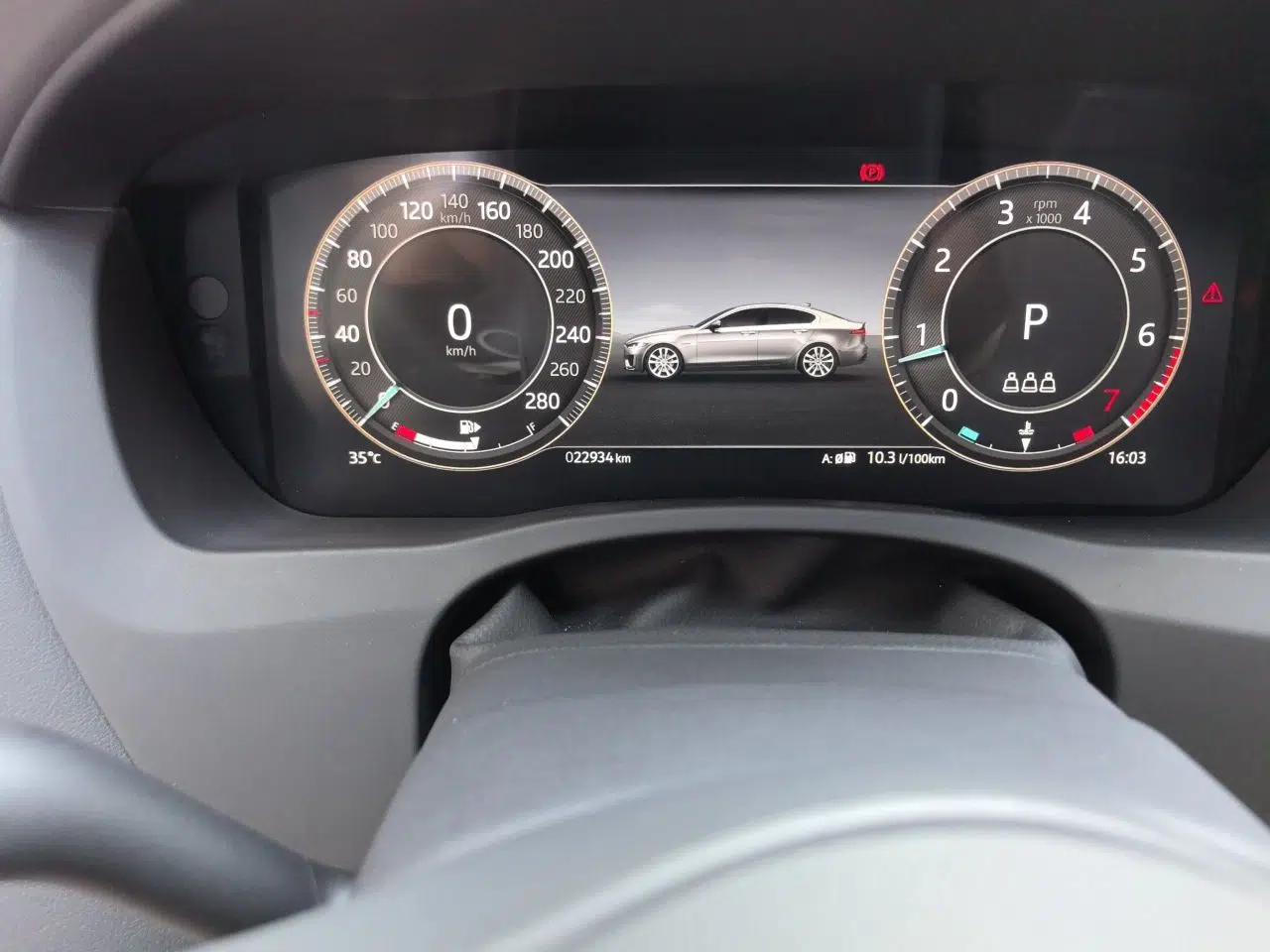 Jaguar XEL 2024 2.0T 250 PS R-DYNAMIC S Ebony Black Sport Edition — миниатюра 12
