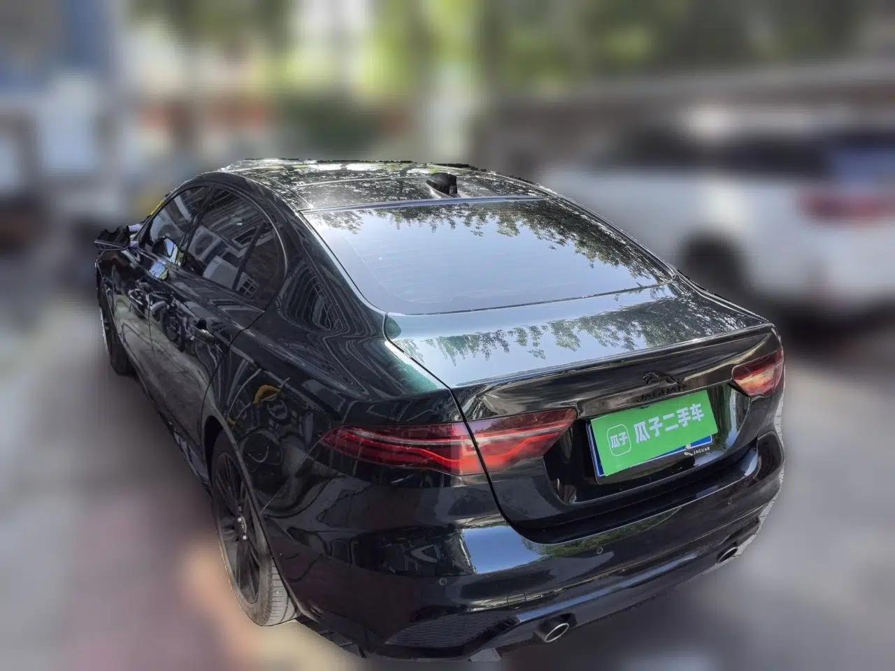 Jaguar XEL 2024 2.0T 250 PS R-DYNAMIC S Ebony Black Sport Edition — миниатюра 4