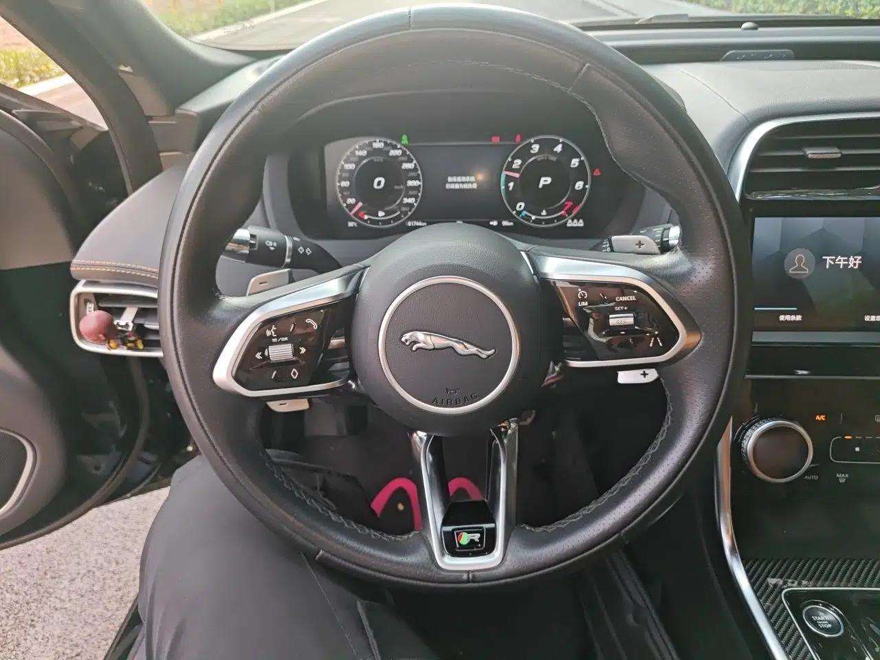 Jaguar XEL 2021 2.0T 250 PS Black Edition Sport Version — миниатюра 10