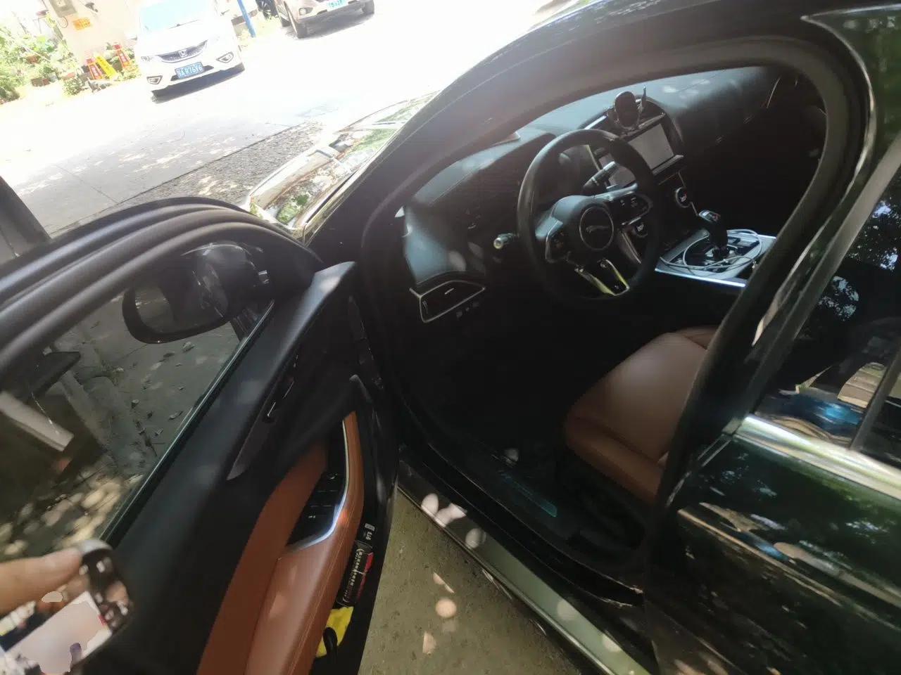 Jaguar XEL 2022 2.0T 250 PS R-DYNAMIC S Advanced Sport Edition — миниатюра 16