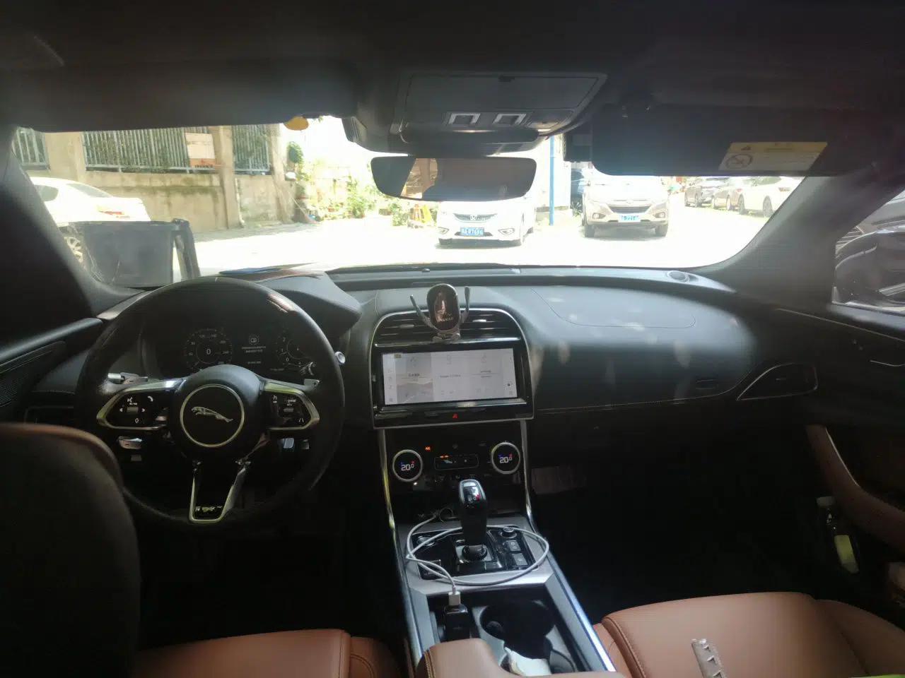 Jaguar XEL 2022 2.0T 250 PS R-DYNAMIC S Advanced Sport Edition — миниатюра 18