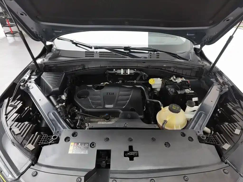 Roewe RX5 2021 PLUS 330TGI Automatic National Trend Smart Edition — миниатюра 6