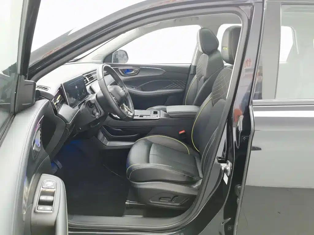 Roewe RX5 2021 PLUS 330TGI Automatic National Trend Smart Edition — миниатюра 10