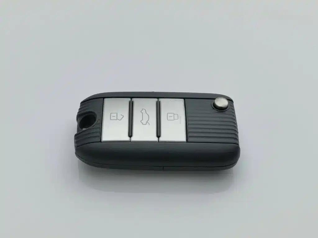 Roewe RX5 2018 20T Two-Wheel Drive Automatic Internet Smart Supreme Edition — миниатюра 19