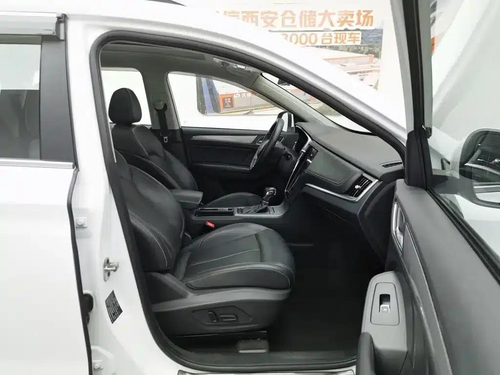 Roewe RX5 2018 20T Two-Wheel Drive Automatic Internet Smart Supreme Edition — миниатюра 23