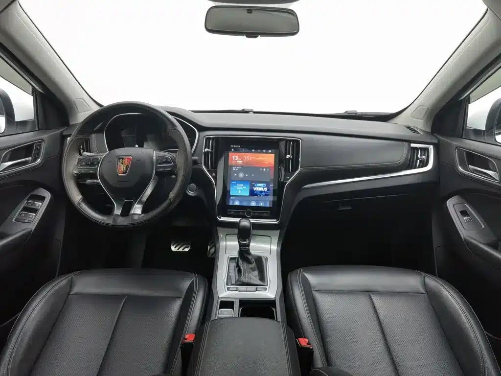 Roewe RX5 2018 20T Two-Wheel Drive Automatic Internet Smart Supreme Edition — миниатюра 5
