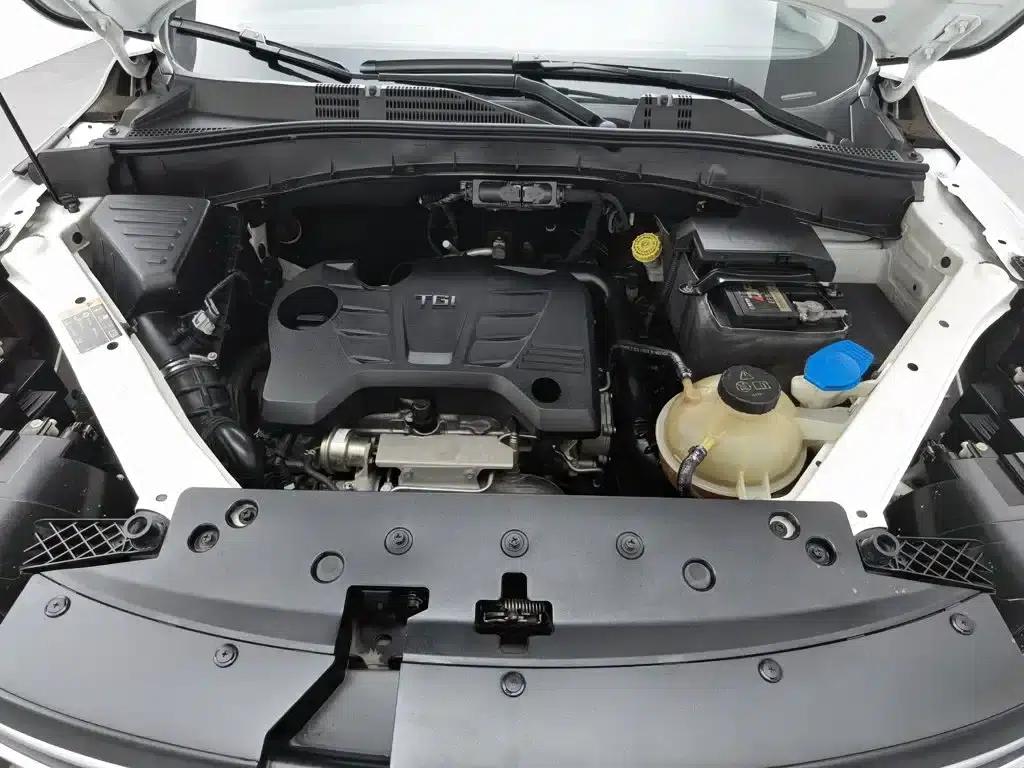 Roewe RX5 2018 20T Two-Wheel Drive Automatic Internet Smart Supreme Edition — миниатюра 6