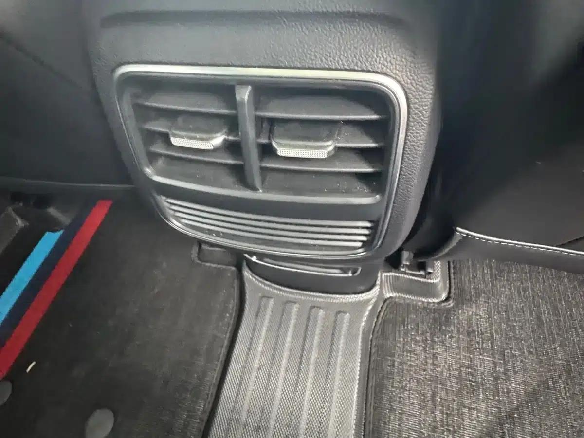 Roewe RX5 2025 PLUS 330TGI Automatic Trendsetting Smart Edition — миниатюра 12