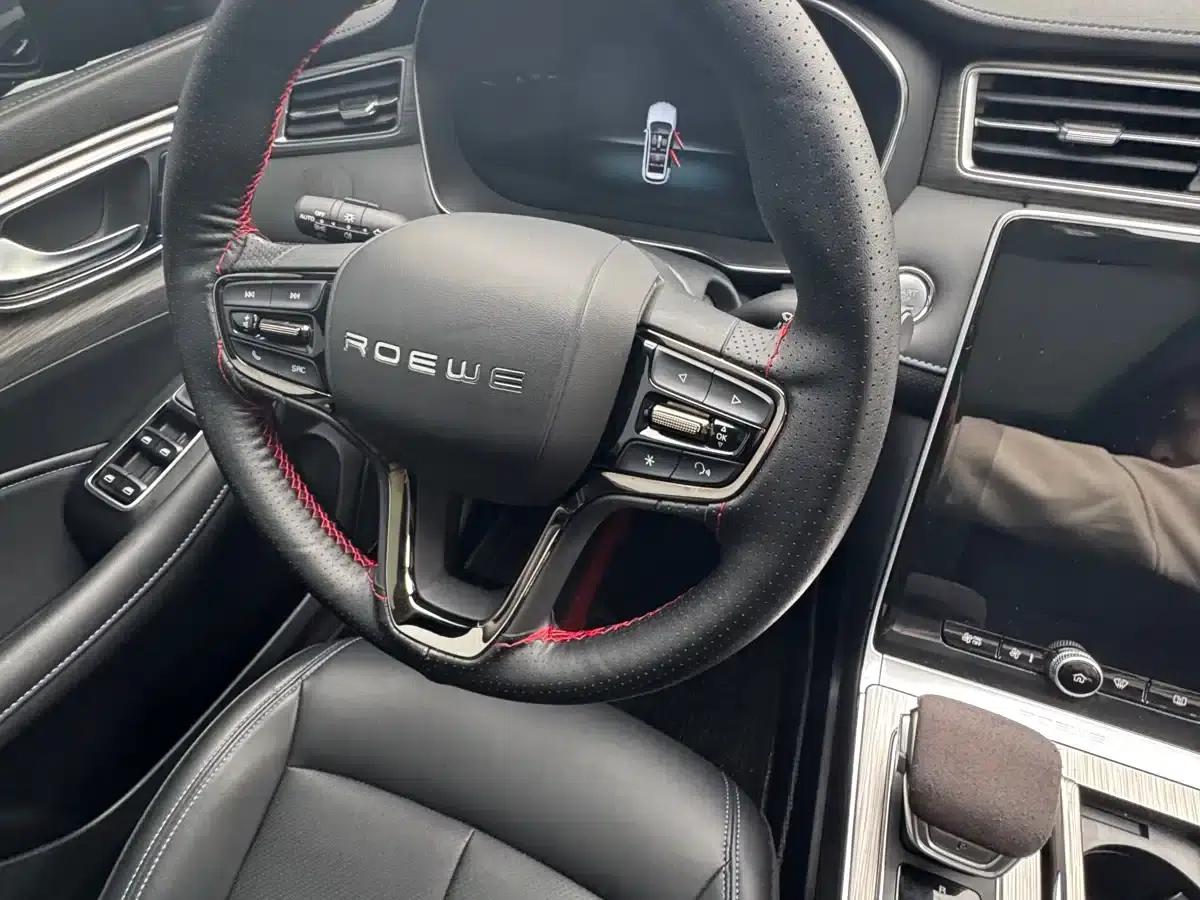 Roewe RX5 2025 PLUS 330TGI Automatic Trendsetting Smart Edition — миниатюра 9