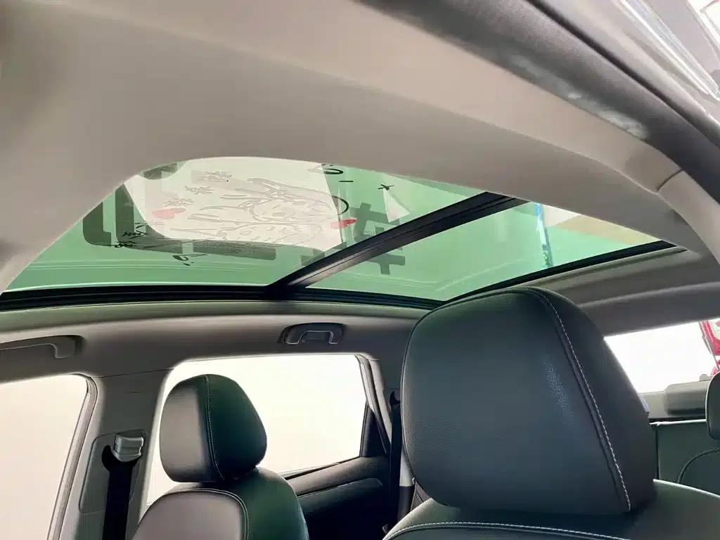 Roewe RX5 2018 20T Two-Wheel Drive Automatic Internet Smart Edition — миниатюра 15