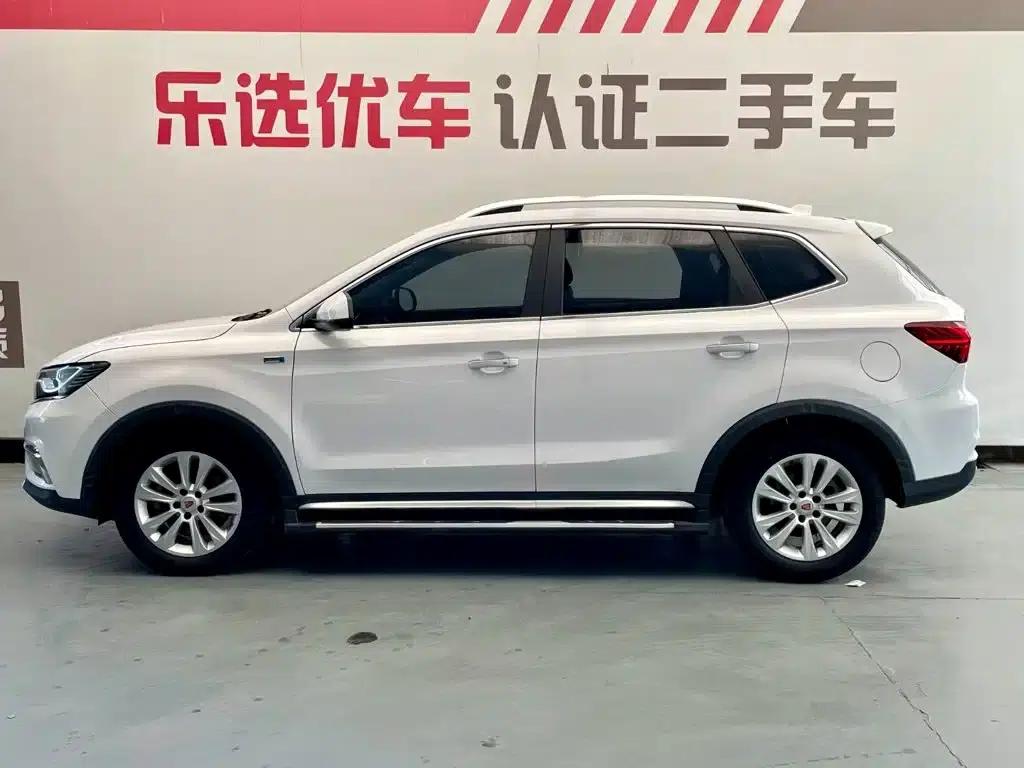 Roewe RX5 2018 20T Two-Wheel Drive Automatic Internet Smart Edition — миниатюра 3