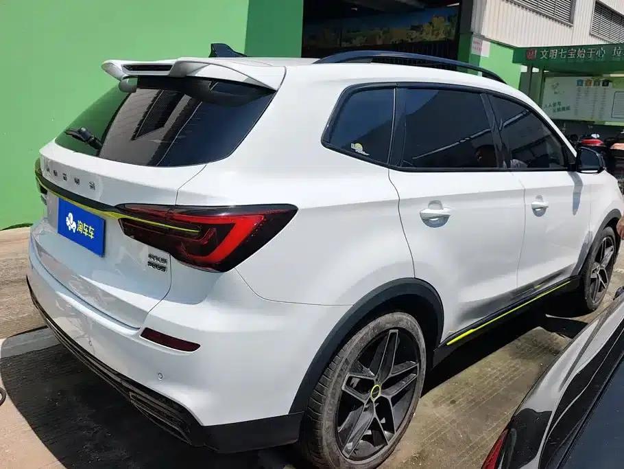 Roewe RX5 2021 PLUS 330TGI Automatic National Trend Smart Edition — миниатюра 3