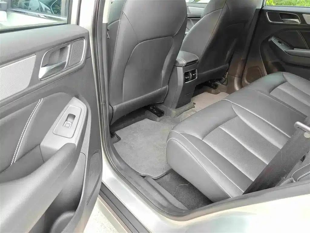 Roewe RX5 2020 20T Automatic 4G Connected Million Edition — миниатюра 13