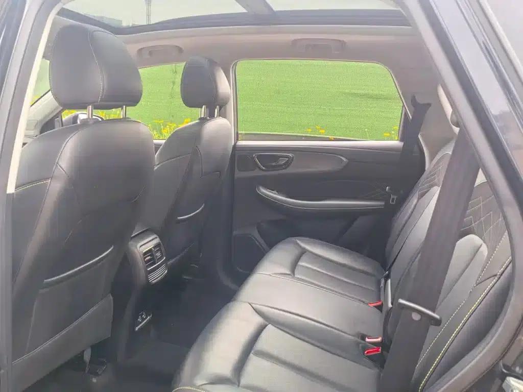 Roewe RX5 2021 PLUS 330TGI Automatic National Trend Smart Edition — миниатюра 6