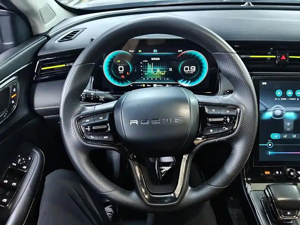 Roewe RX5 2023 PLUS 330TGI Automatic Trendsetting Smart Edition — миниатюра 11
