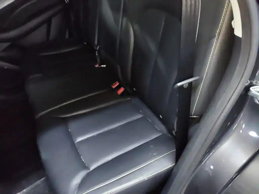 Roewe RX5 2023 PLUS 330TGI Automatic Trendsetting Smart Edition — миниатюра 17