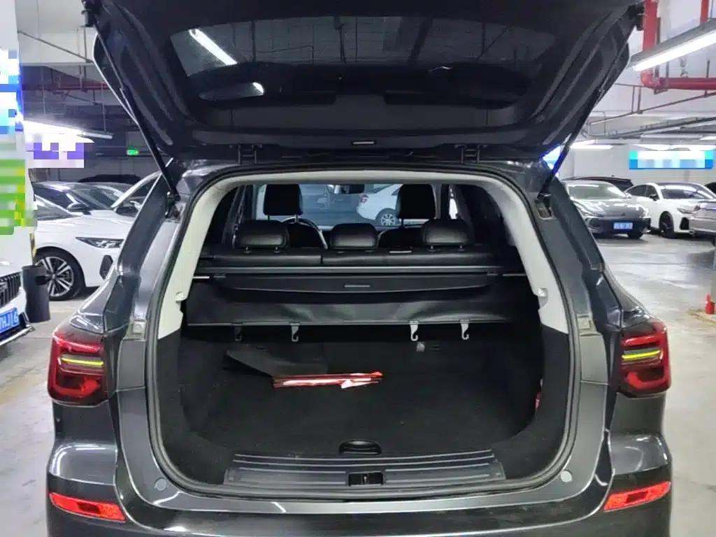 Roewe RX5 2023 PLUS 330TGI Automatic Trendsetting Smart Edition — миниатюра 19