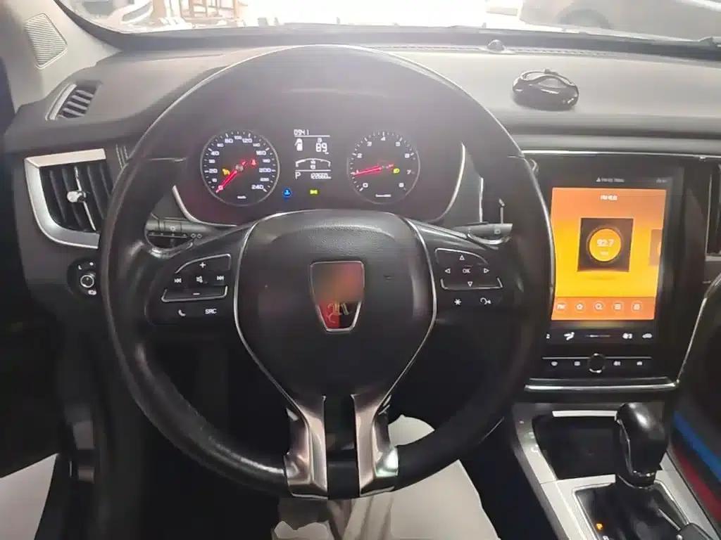 Roewe RX5 2019 20T Two-Wheel Drive Automatic 4G Connected Platinum Edition — миниатюра 11