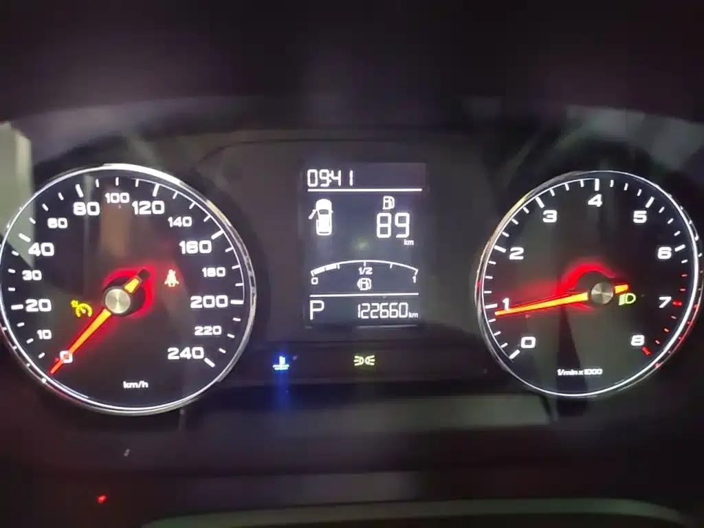 Roewe RX5 2019 20T Two-Wheel Drive Automatic 4G Connected Platinum Edition — миниатюра 12