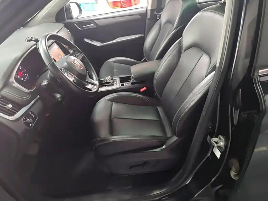 Roewe RX5 2019 20T Two-Wheel Drive Automatic 4G Connected Platinum Edition — миниатюра 15