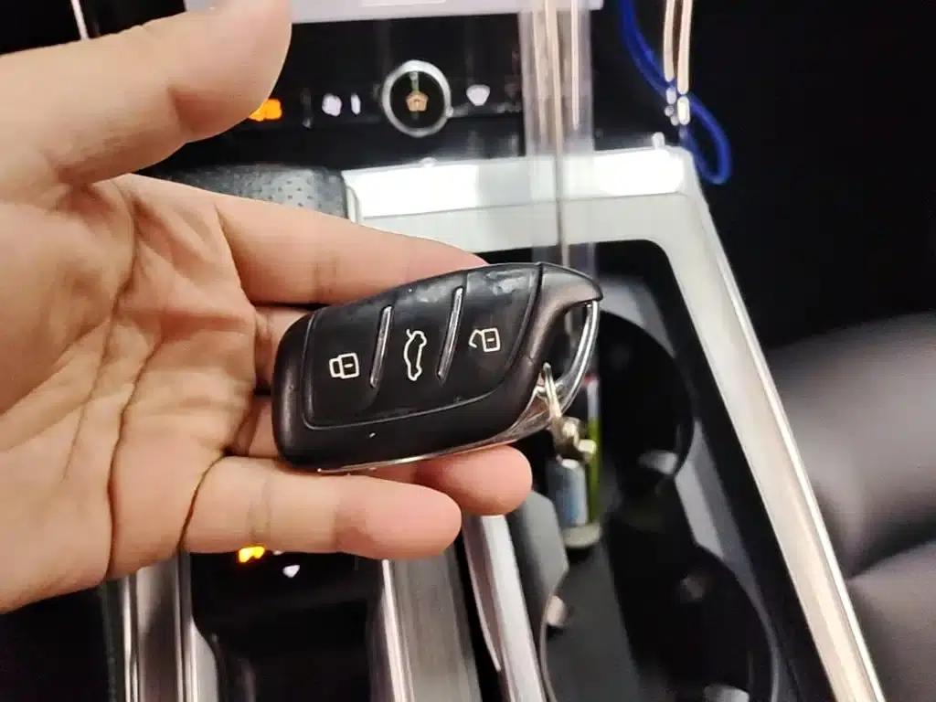 Roewe RX5 2020 PLUS 300TGI Automatic Ali National Trend Flagship Edition — миниатюра 9