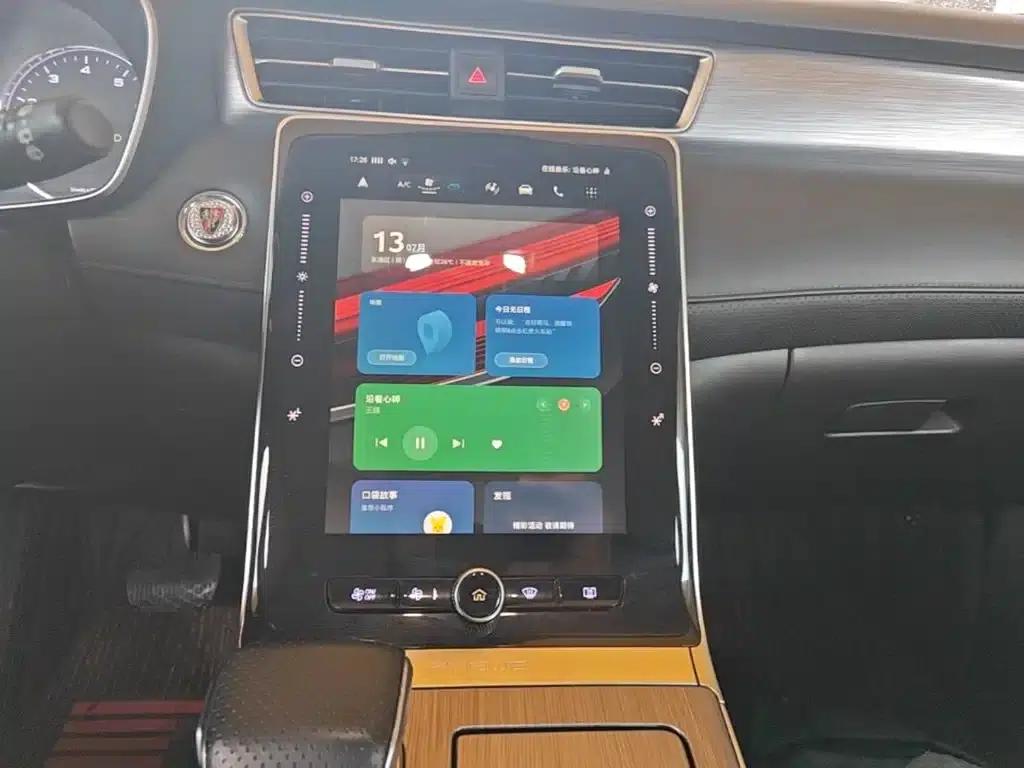 Roewe RX5 2020 PLUS 300TGI Automatic Ali National Trend Luxury Edition — миниатюра 13