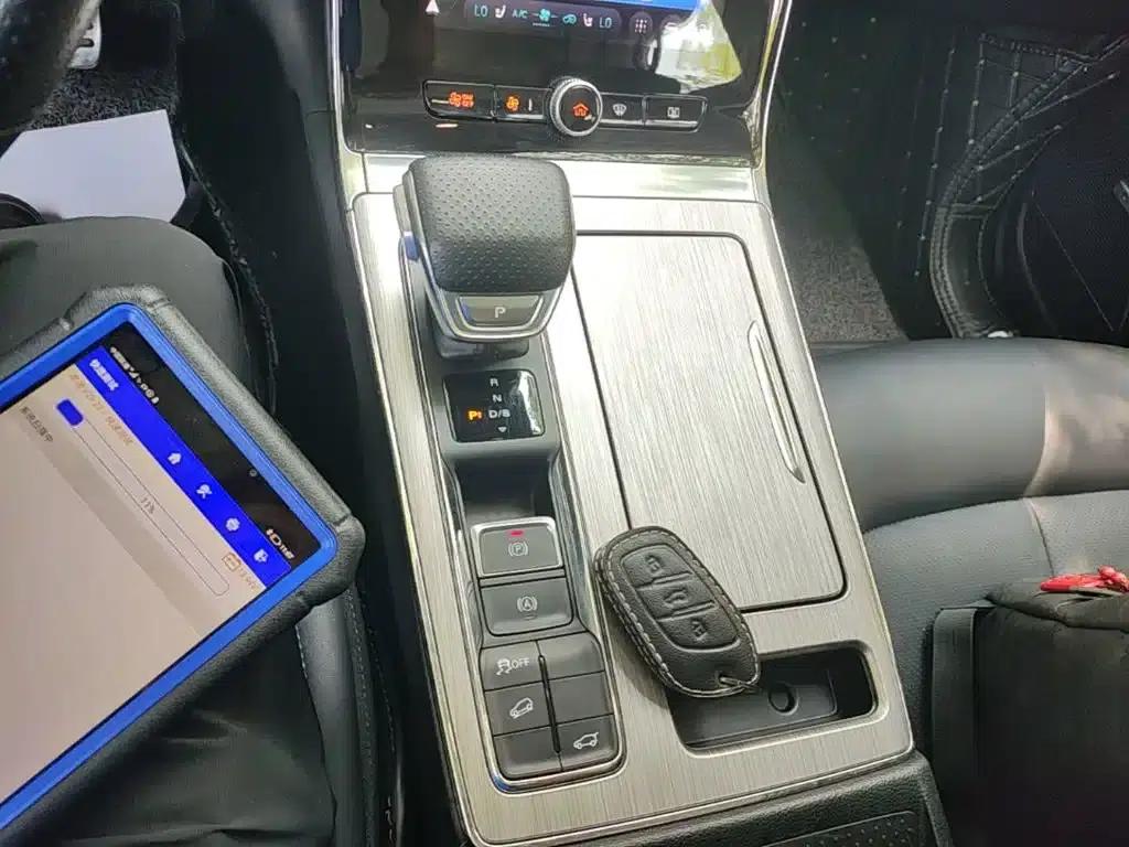Roewe RX5 2020 PLUS 300TGI Automatic Ali National Trend Flagship Edition — миниатюра 14