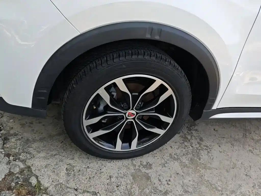 Roewe RX5 2016 20T Two-Wheel Drive Automatic Internet Smart Edition — миниатюра 23