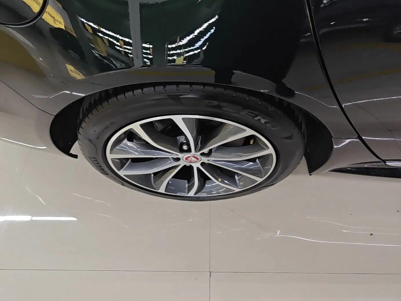 Jaguar XFL 2022 XFL 2.0T P250 Two-Wheel-Drive Elite Sport Edition — миниатюра 11
