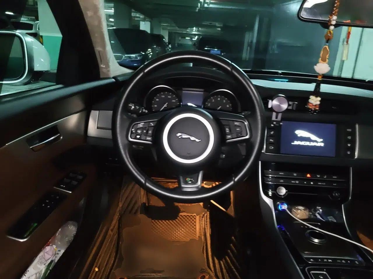 Jaguar XFL 2017 XFL 2.0T 240PS Luxury Edition — миниатюра 10