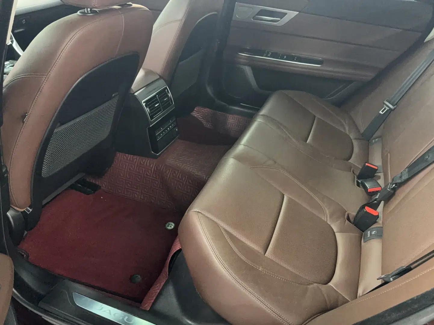Jaguar XFL 2018 XFL 2.0T 250 PS Luxury Edition — миниатюра 8