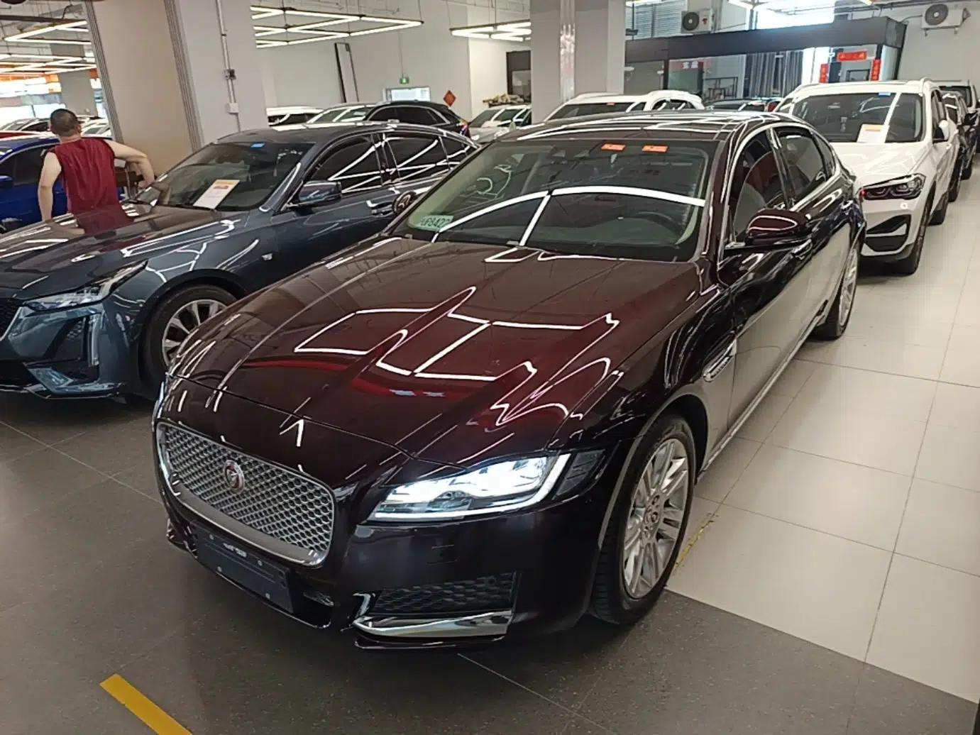 Jaguar XFL 2017 XFL 3.0 SC 340 PS Premium Edition — миниатюра 1