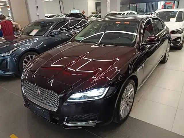 Jaguar XFL 2017 XFL 3.0 SC 340 PS Premium Edition