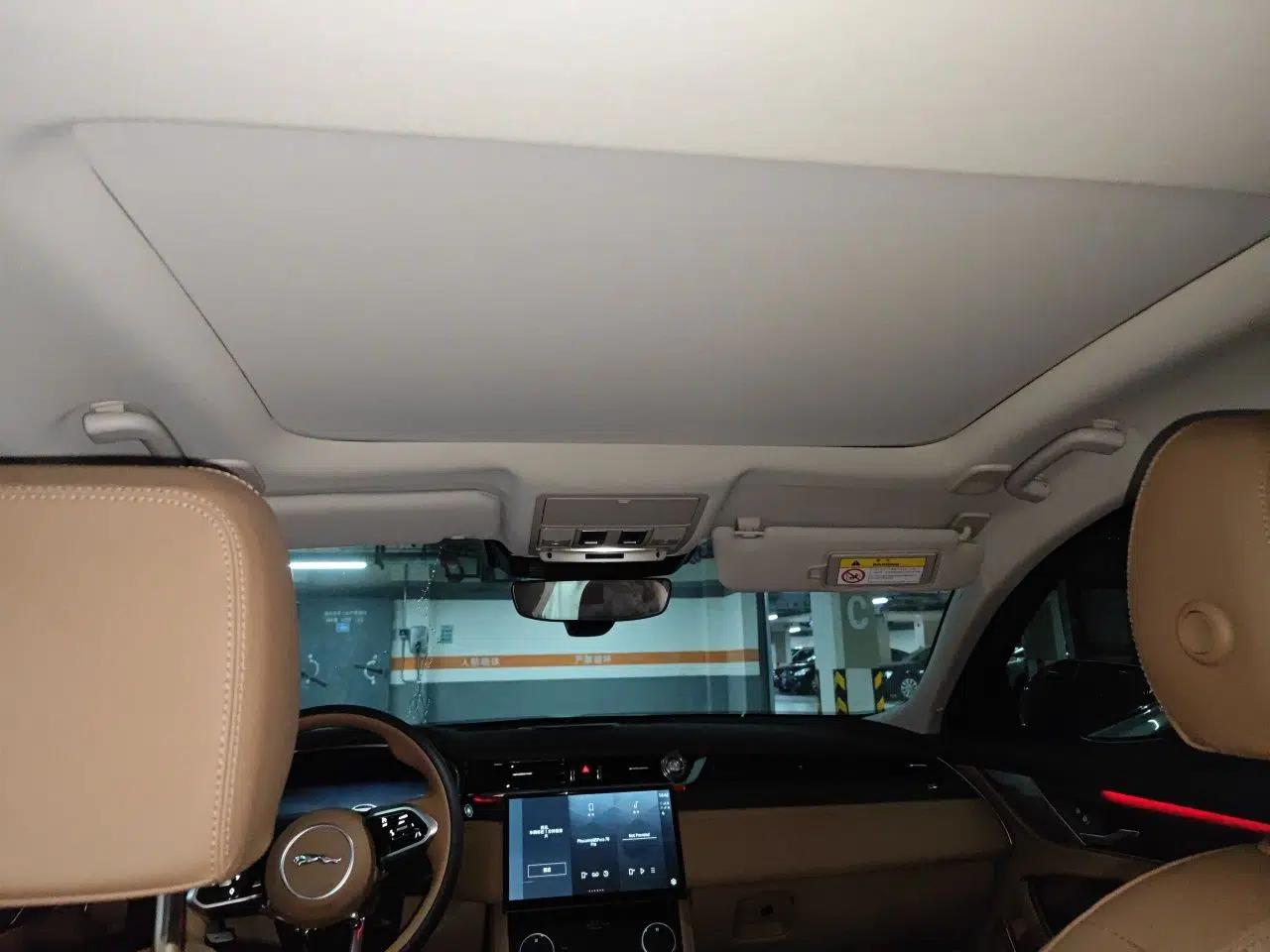 Jaguar XFL 2025 Model—2.0T P250, Two-Wheel Drive, Premium Luxury Edition — миниатюра 18