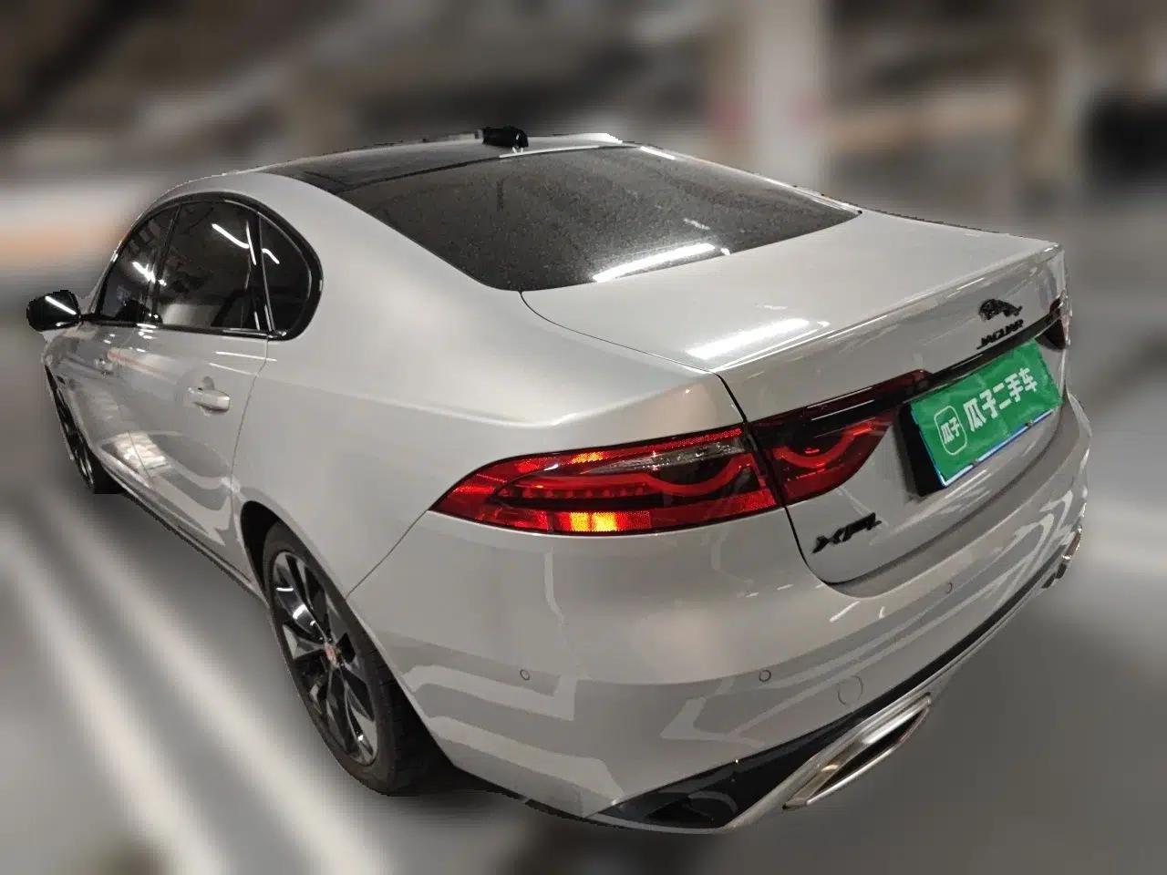 Jaguar XFL 2025 Model—2.0T P250, Two-Wheel Drive, Premium Luxury Edition — миниатюра 4