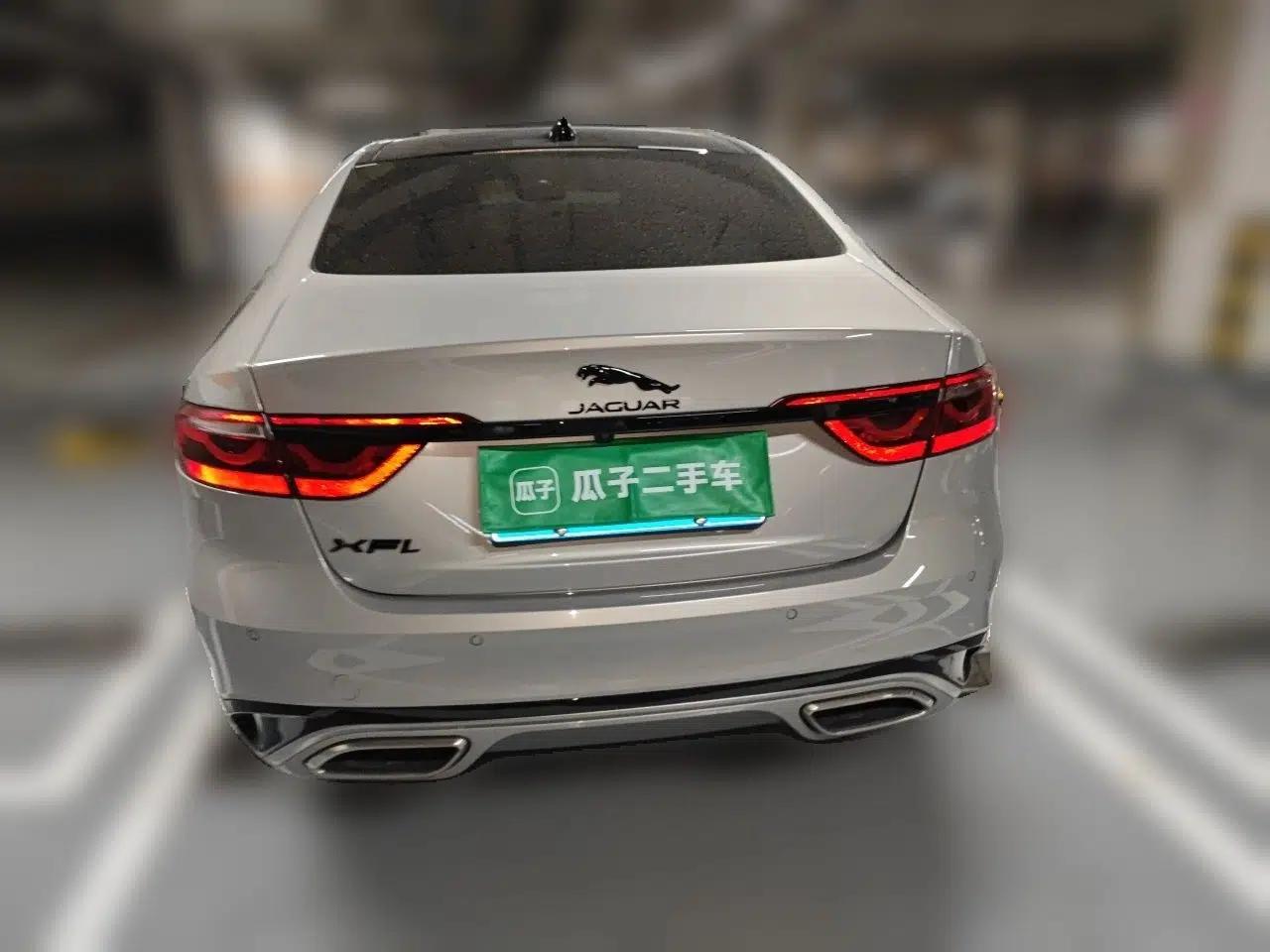 Jaguar XFL 2025 Model—2.0T P250, Two-Wheel Drive, Premium Luxury Edition — миниатюра 5