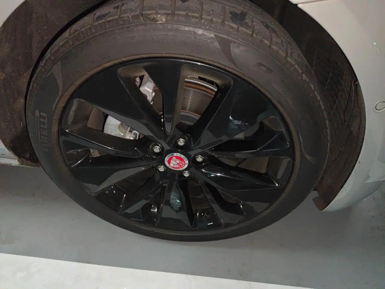Jaguar XFL 2025 Model—2.0T P250, Two-Wheel Drive, Premium Luxury Edition — миниатюра 8