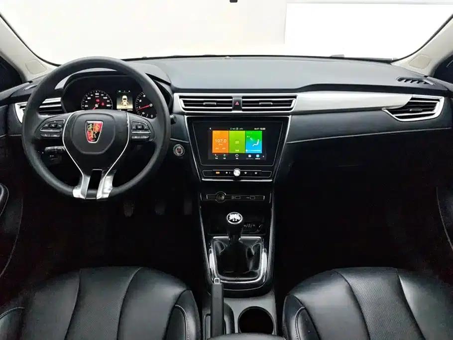 Roewe i5 2020 1.5L Manual 4G Connected Flagship Edition — миниатюра 12