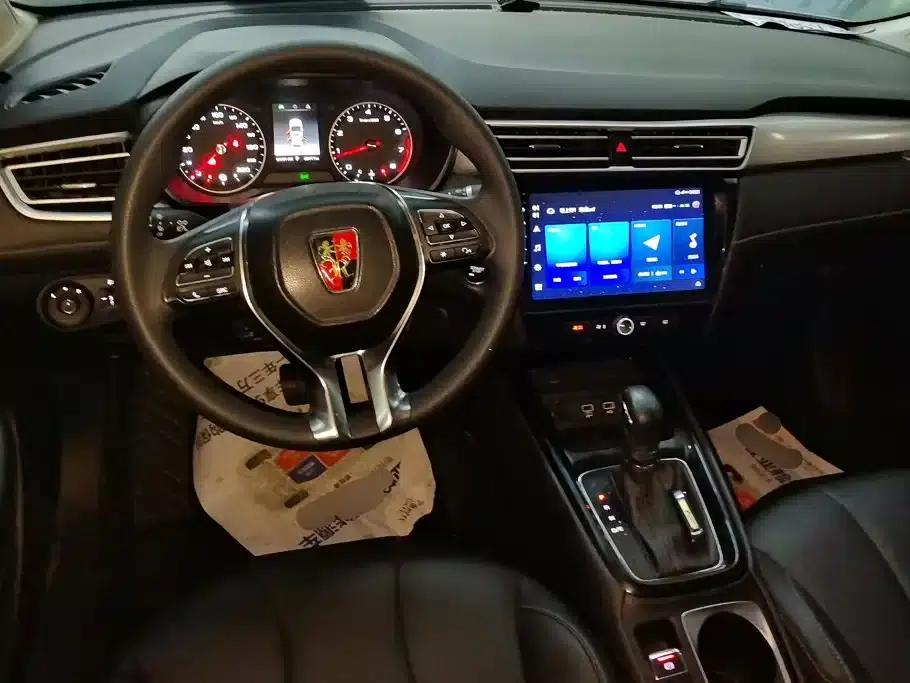 Roewe i5 2019 1.5L Automatic 4G Connected Langhao Edition — миниатюра 12
