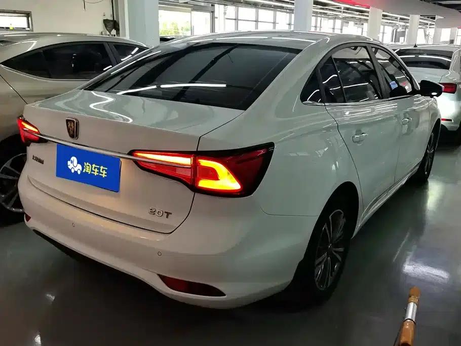 Roewe i5 2019 1.5L Automatic 4G Connected Langhao Edition — миниатюра 3
