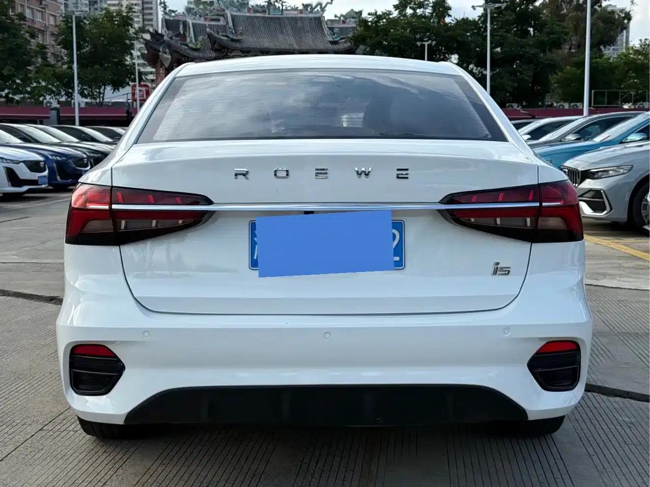 Roewe i5 2021 1.5L CVT Diamond Edition — миниатюра 6